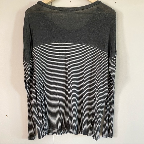 Gray & White Long Sleeve Stripped Tee - Picture 2 of 4